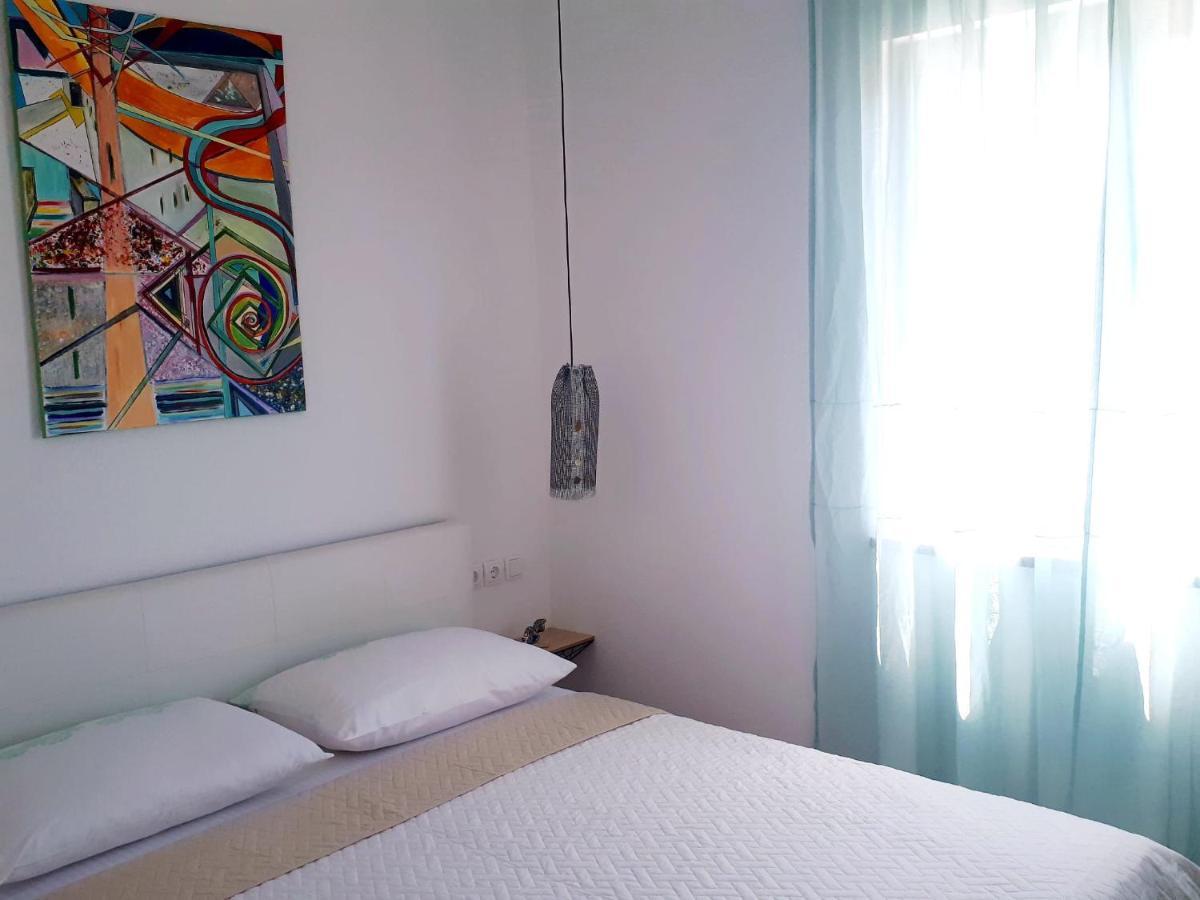 Apartments Starshine & Lighthouse Rogoznica  Exterior photo