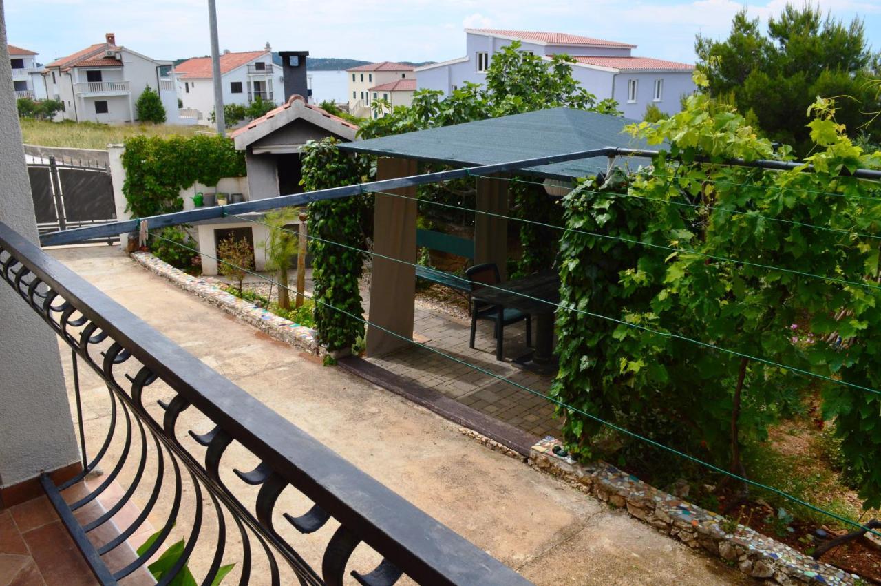 Apartments Starshine & Lighthouse Rogoznica  Exterior photo